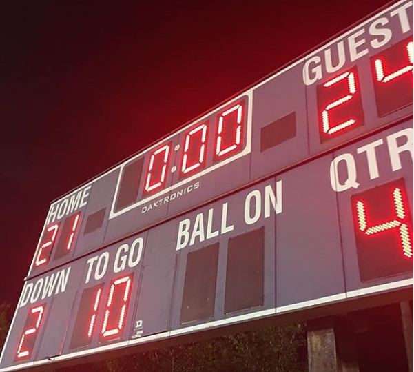 OH Football Team Stays Undefeated with 24-21 Win over West Boca