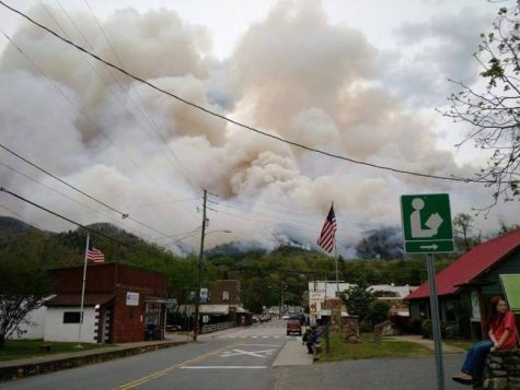 Arson Suspected As Wildfires Burning Throughout Appalachian Mountains