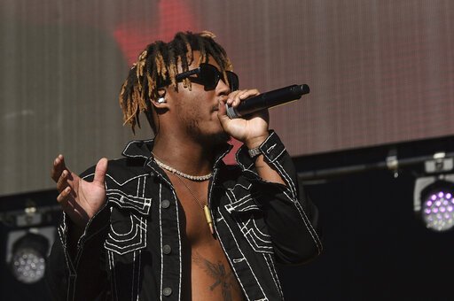 Rapper Juice Wrld died at age 21 after a seizure at Chicagos Midway Airport on Sunday.