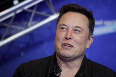 Elon Musk staying public with his attempt to acquire Twitter